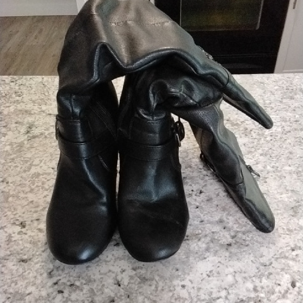 Aldo Sleek Black Heeled Boots